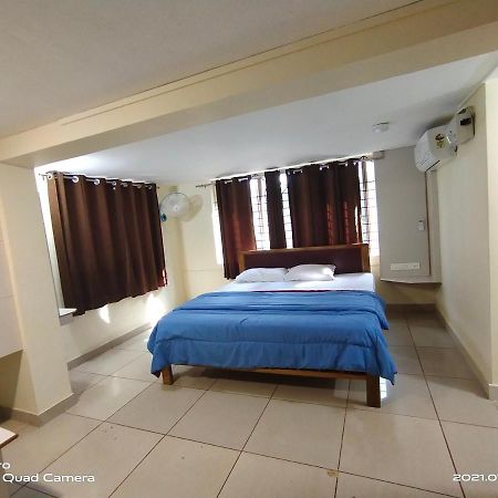 Shree Manjushree Residency Hotell Udupi Exteriör bild