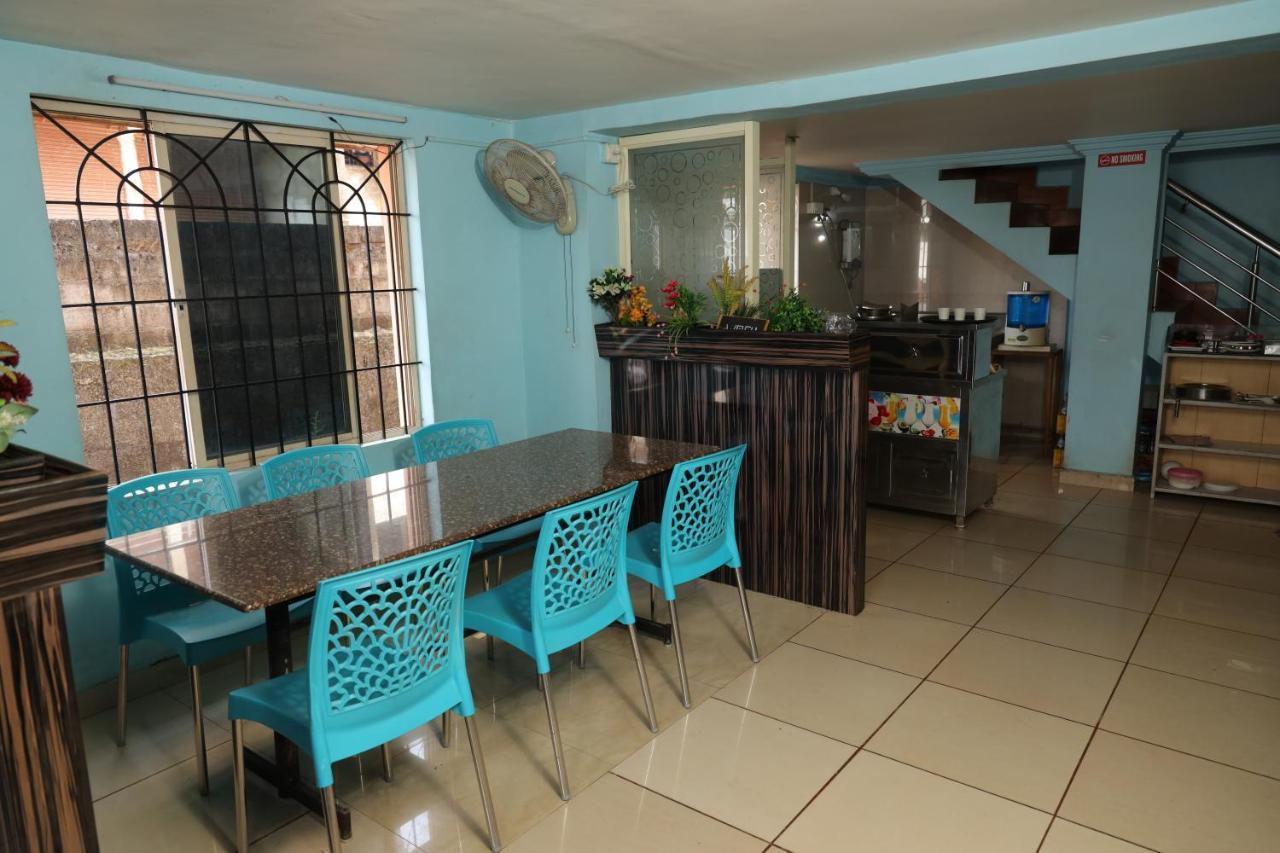 Shree Manjushree Residency Hotell Udupi Exteriör bild